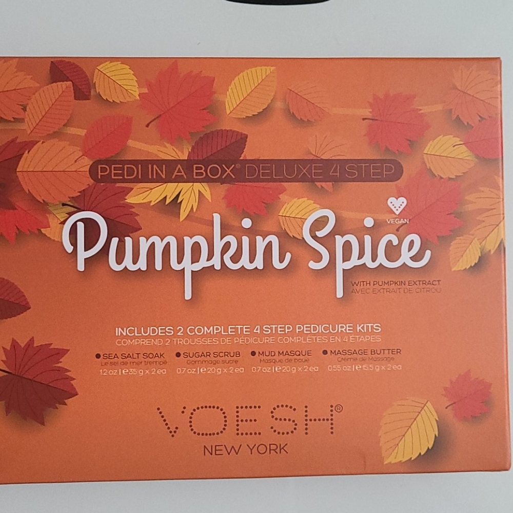 VOESH New York Pedi in a box